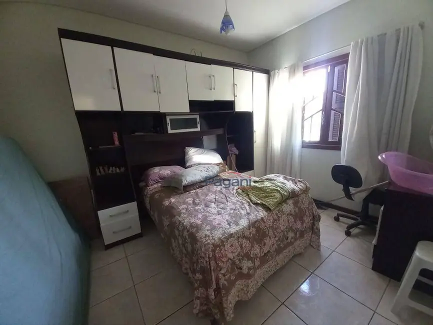 Casa com 3 quartos à venda, 540m2 em Centro, Palhoca - SC - imagem 8 Foto 8 de Casa com 3 quartos à venda, 540m2 em Centro, Palhoca - SC