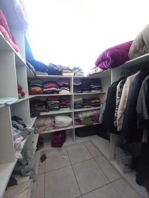 Casa com 3 quartos à venda, 540m2 em Centro, Palhoca - SC - imagem 4 Foto 4 de Casa com 3 quartos à venda, 540m2 em Centro, Palhoca - SC