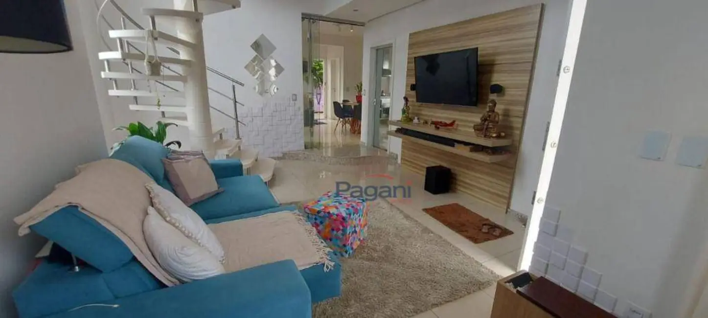 Foto 4 de Casa com 3 quartos à venda, 300m2 em Pagani, Palhoca - SC