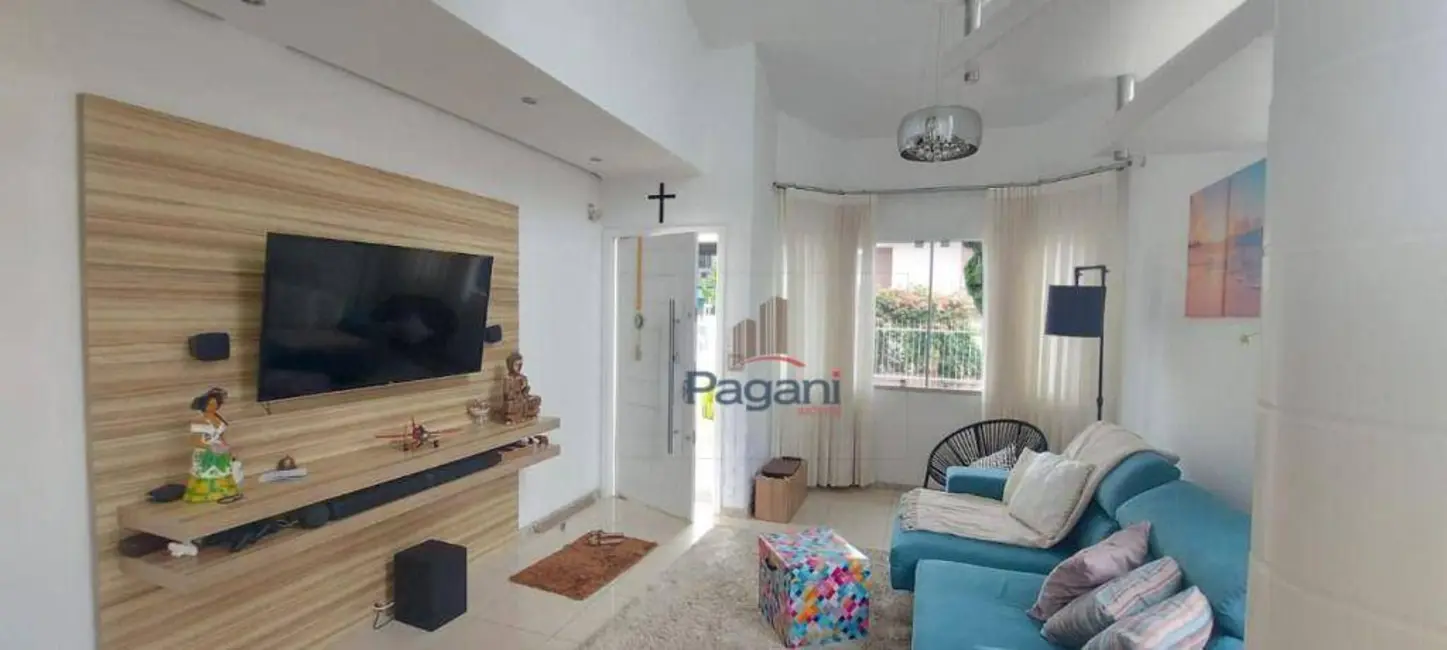 Foto 8 de Casa com 3 quartos à venda, 300m2 em Pagani, Palhoca - SC