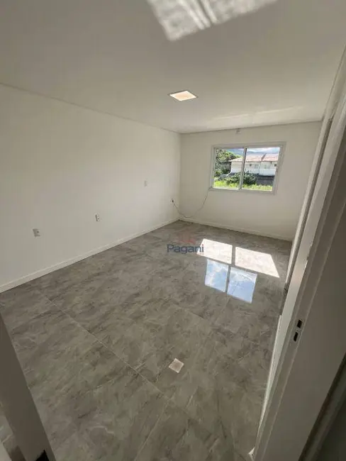 Foto 8 de Sobrado com 3 quartos à venda, 150m2 em Aririú, Palhoca - SC