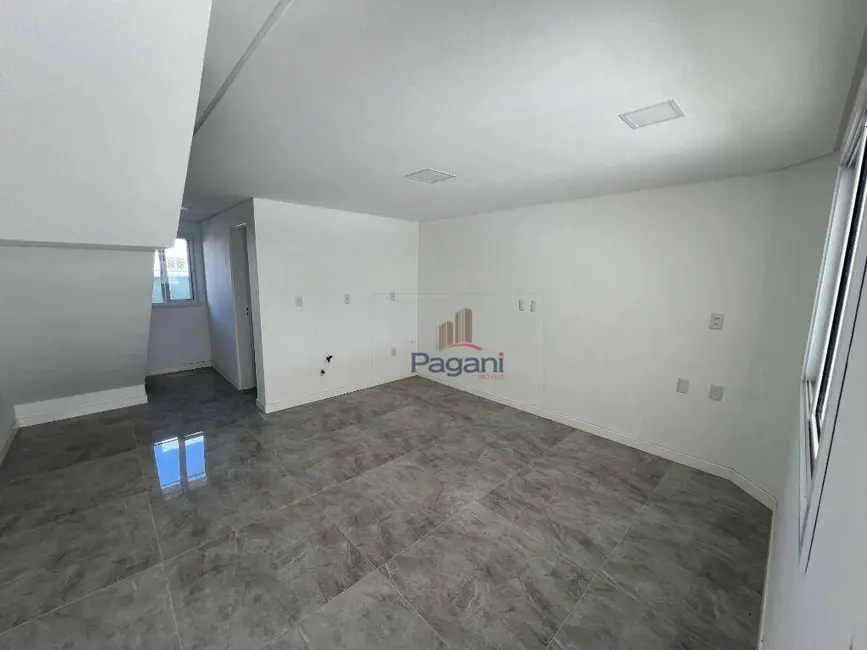 Foto 7 de Sobrado com 2 quartos à venda, 150m2 em Aririú, Palhoca - SC