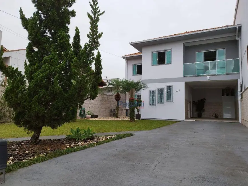 Foto 2 de Casa com 3 quartos à venda, 200m2 em São Sebastião, Palhoca - SC