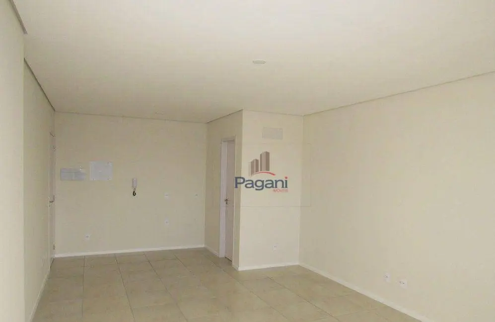 Foto 1 de Sala Comercial à venda, 38m2 em Pagani, Palhoca - SC