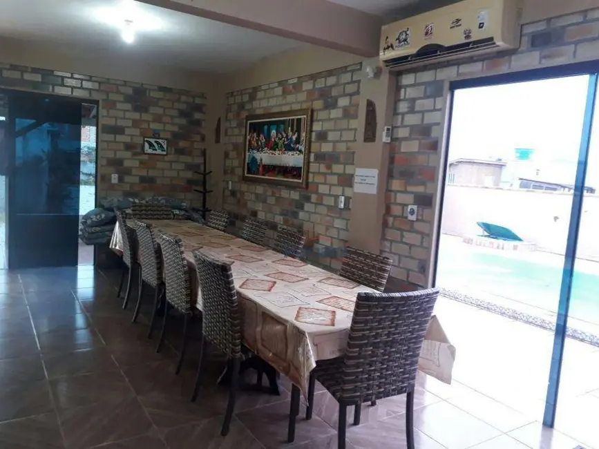 Foto 6 de Casa com 8 quartos à venda, 700m2 em Garopaba - SC