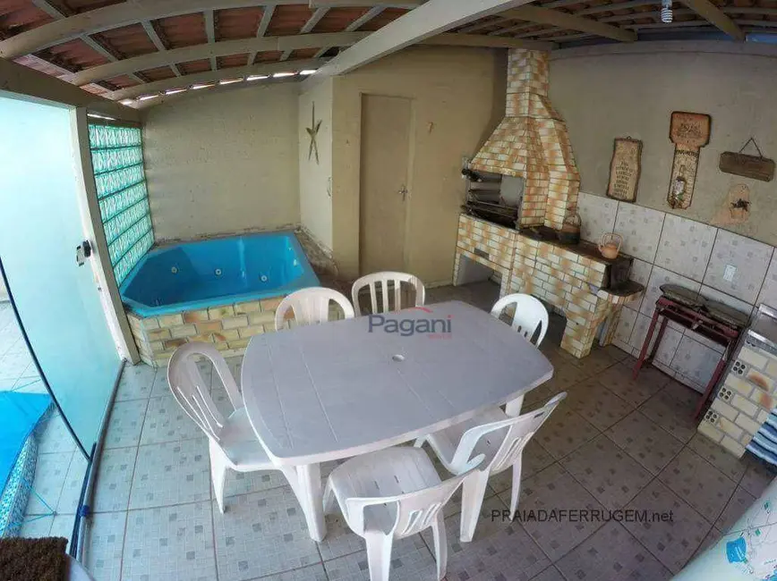 Foto 4 de Casa com 8 quartos à venda, 700m2 em Garopaba - SC