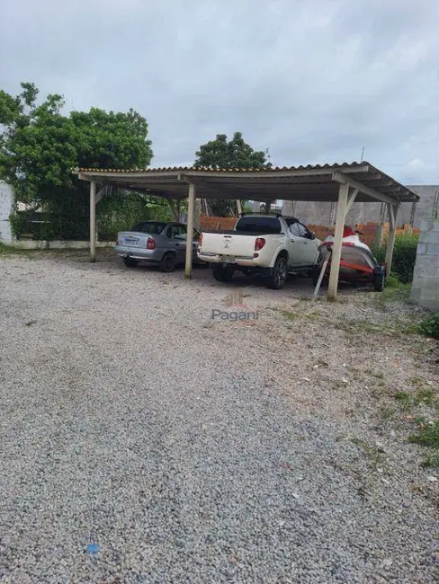 Foto 2 de Casa com 8 quartos à venda, 700m2 em Garopaba - SC