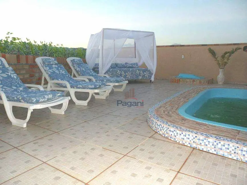 Foto 1 de Casa com 8 quartos à venda, 700m2 em Garopaba - SC