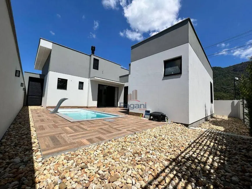 Foto 7 de Casa com 3 quartos à venda, 375m2 em Palhoca - SC