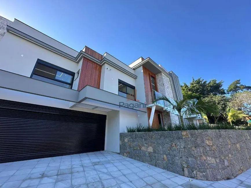 Foto 3 de Casa com 3 quartos à venda, 450m2 em Palhoca - SC