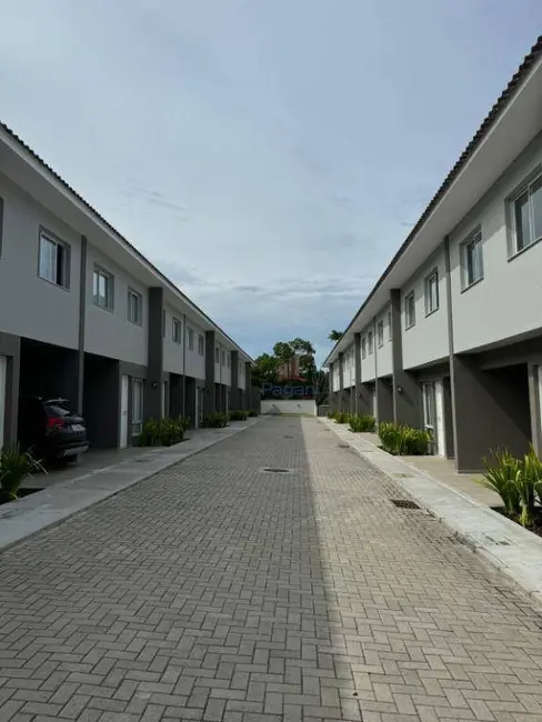 Foto 2 de Casa de Condomínio com 2 quartos à venda, 71m2 em Sao Jose - SC