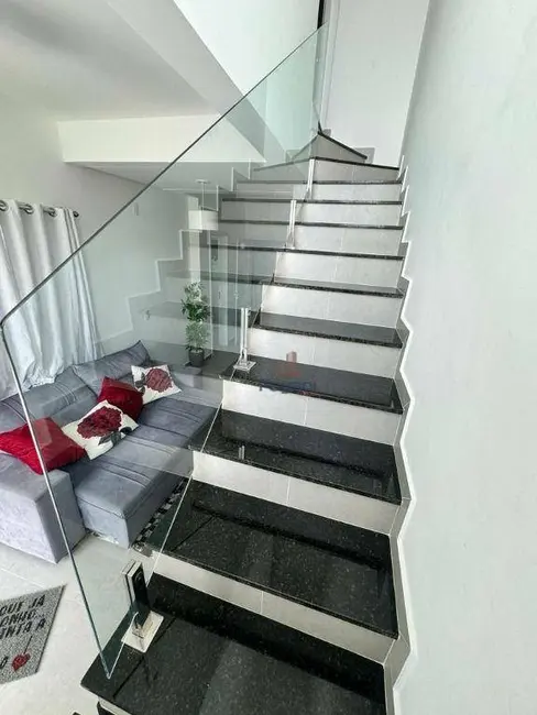 Foto 6 de Sobrado com 2 quartos à venda, 150m2 em Praia do Sonho (Ens Brito), Palhoca - SC