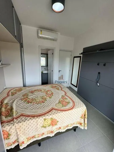 Foto 2 de Sobrado com 2 quartos à venda, 150m2 em Praia do Sonho (Ens Brito), Palhoca - SC