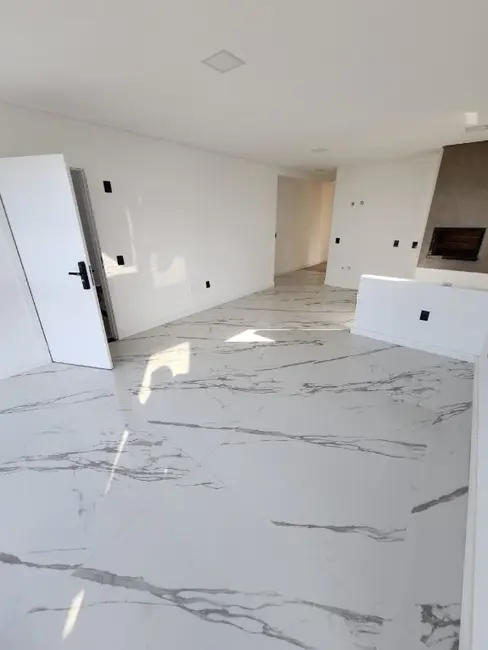 Foto 3 de Apartamento com 3 quartos à venda, 83m2 em Praia do Meio (Ens Brito), Palhoca - SC