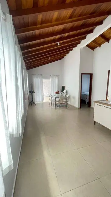Foto 3 de Casa com 3 quartos à venda, 220m2 em Palhoca - SC