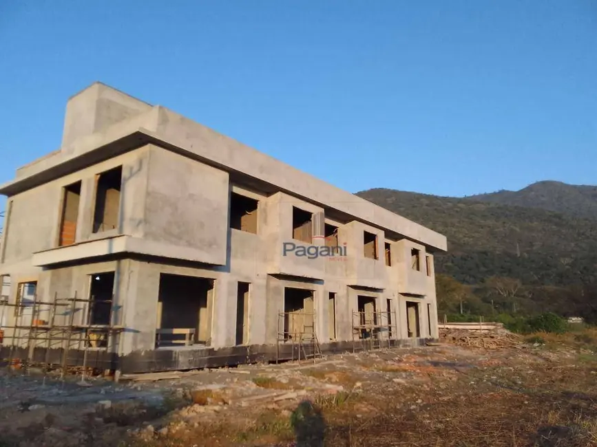 Foto 5 de Sobrado com 3 quartos à venda, 103m2 em Praia de Fora, Palhoca - SC