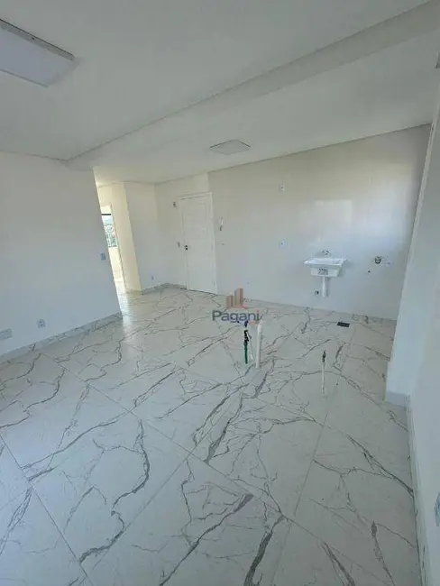 Foto 4 de Apartamento com 2 quartos à venda, 41m2 em Sertão do Maruim, Sao Jose - SC