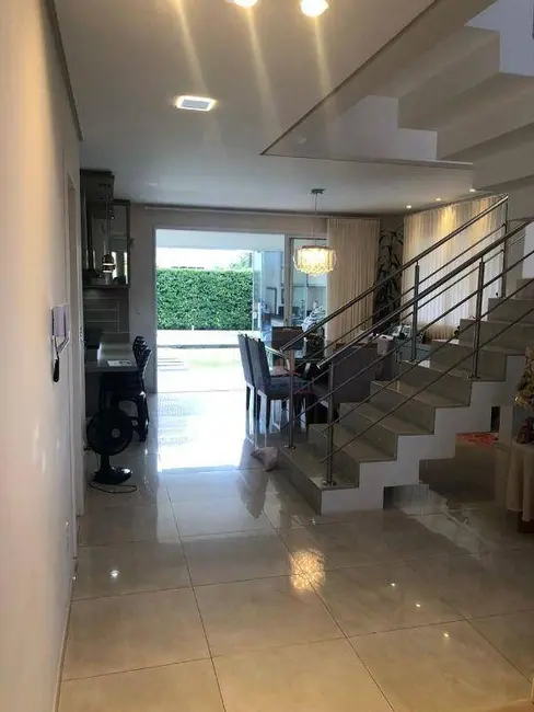 Foto 7 de Casa com 3 quartos à venda, 360m2 em Palhoca - SC