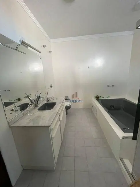 Foto 32 de Casa à venda, 378m2 em Centro, Palhoca - SC