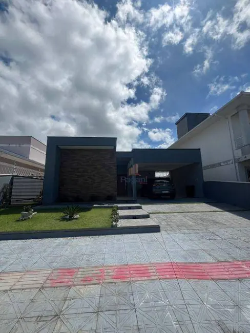 Foto 2 de Casa de Condomínio com 3 quartos à venda, 302m2 em Praia de Fora, Palhoca - SC