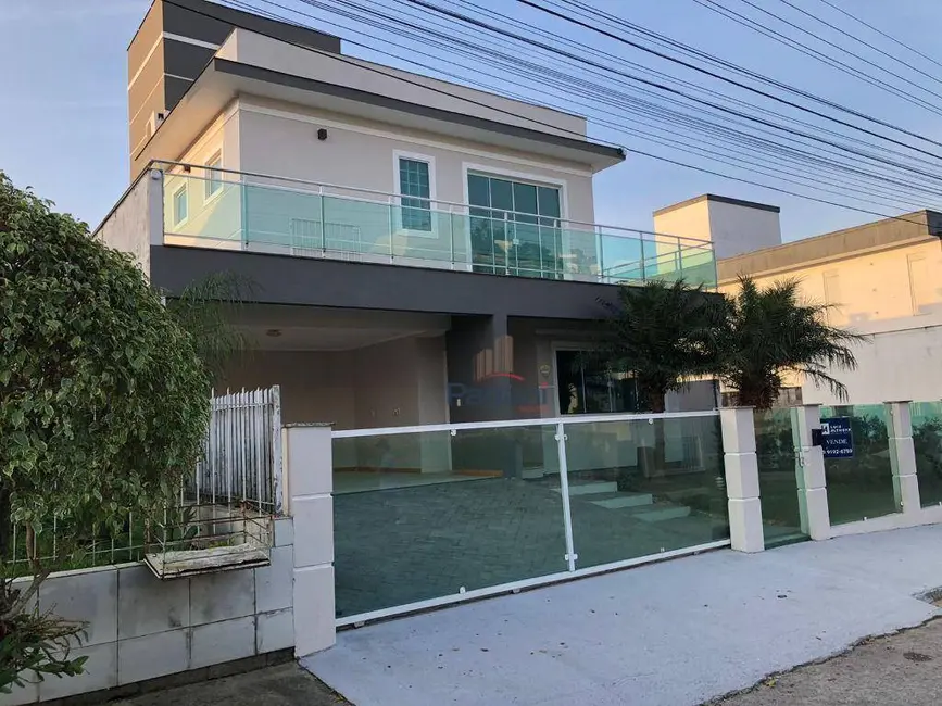 Foto 1 de Casa com 3 quartos à venda e para alugar, 360m2 em Palhoca - SC