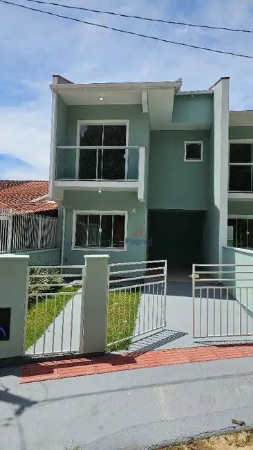 Foto 1 de Sobrado com 2 quartos à venda, 138m2 em Forquilhas, Sao Jose - SC