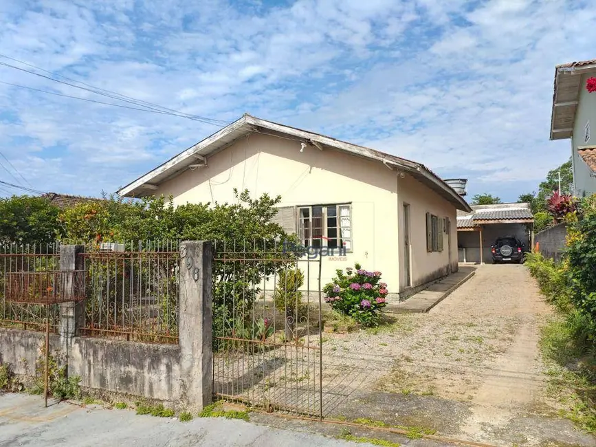 Foto 1 de Casa com 3 quartos à venda, 360m2 em Aririú, Palhoca - SC