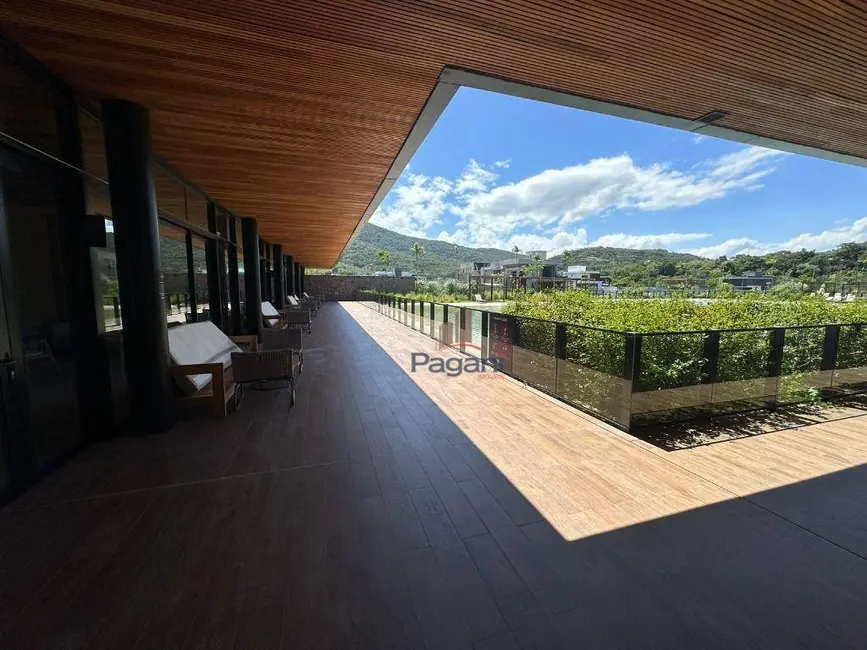 Foto 2 de Terreno / Lote à venda, 300m2 em Pedra Branca, Palhoca - SC