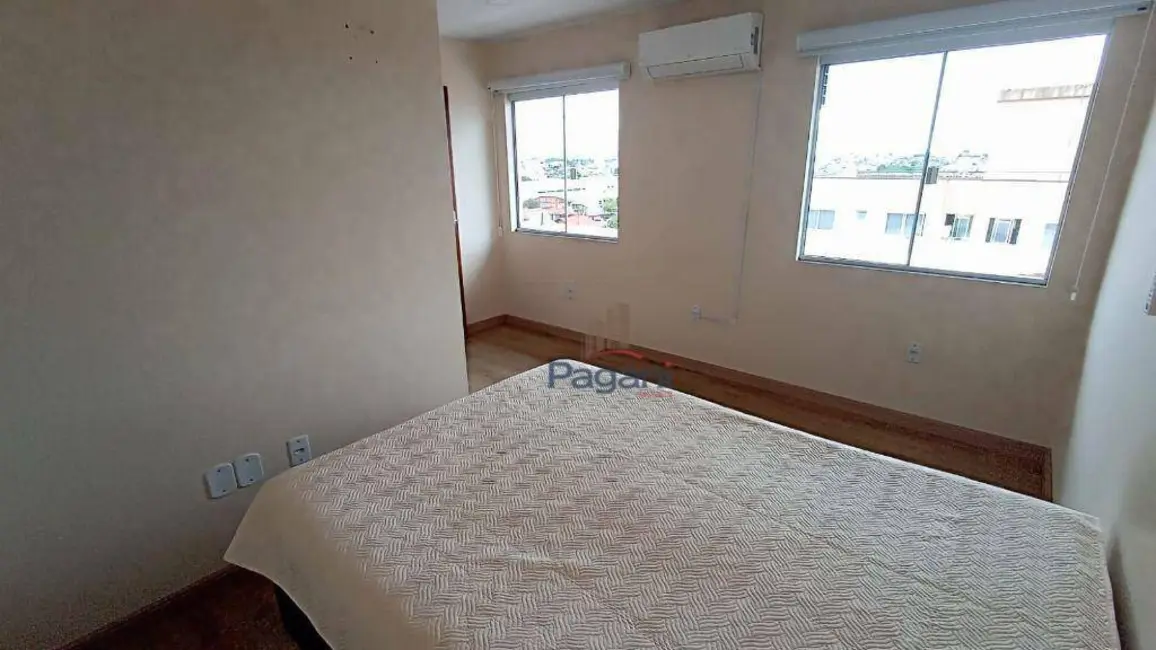 Foto 8 de Sobrado com 2 quartos à venda, 95m2 em Ipiranga, Sao Jose - SC