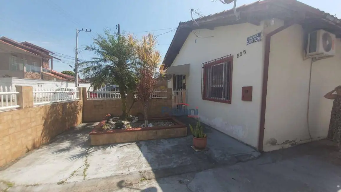 Foto 4 de Casa com 4 quartos à venda, 359m2 em Passa Vinte, Palhoca - SC