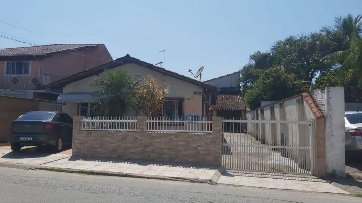 Foto 1 de Casa com 4 quartos à venda, 359m2 em Passa Vinte, Palhoca - SC