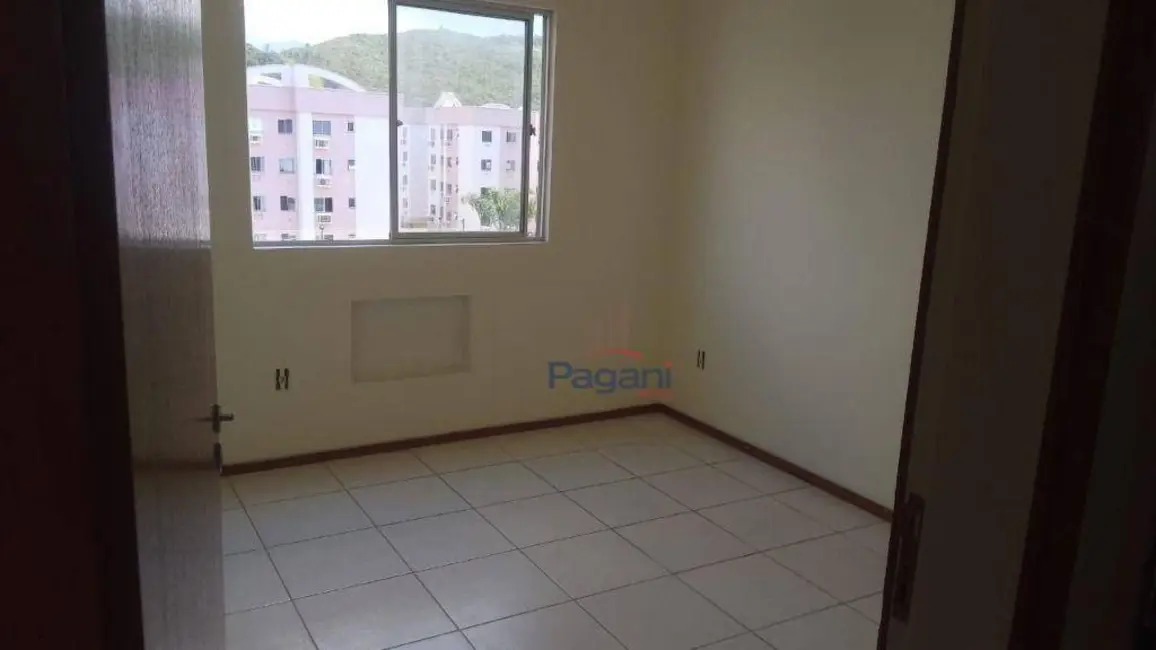Foto 4 de Apartamento com 2 quartos à venda, 56m2 em Aririú, Palhoca - SC