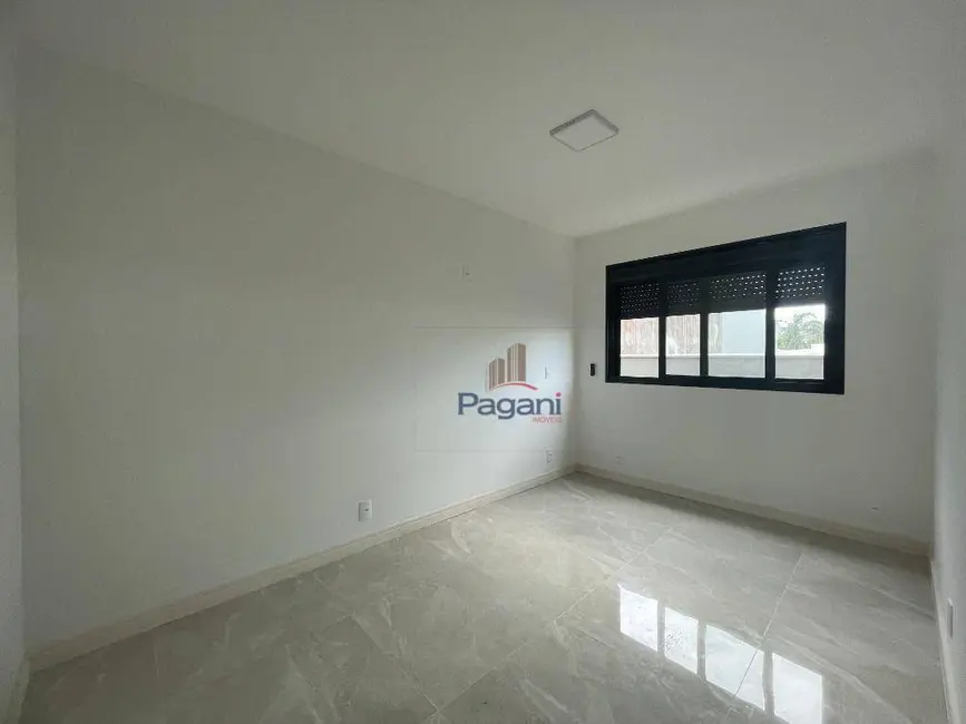 Foto 3 de Apartamento com 3 quartos à venda, 109m2 em Praia de Fora, Palhoca - SC
