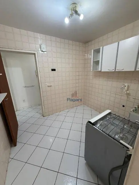 Apartamento com 3 quartos à venda, 108m2 em Coqueiros, Florianopolis - SC - imagem 4 Foto 4 de Apartamento com 3 quartos à venda, 108m2 em Coqueiros, Florianopolis - SC