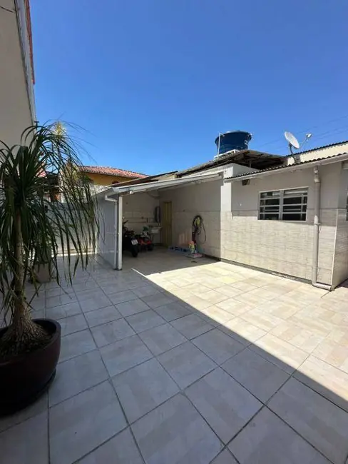 Foto 5 de Casa com 4 quartos à venda, 360m2 em Ponte do Imaruim, Palhoca - SC