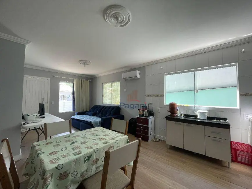 Foto 6 de Casa com 3 quartos à venda, 200m2 em São Sebastião, Palhoca - SC