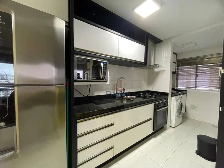 Foto 1 de Apartamento com 2 quartos à venda e para alugar, 62m2 em Palhoca - SC