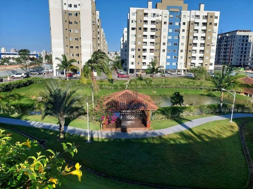 Foto 9 de Apartamento com 2 quartos à venda e para alugar, 62m2 em Palhoca - SC