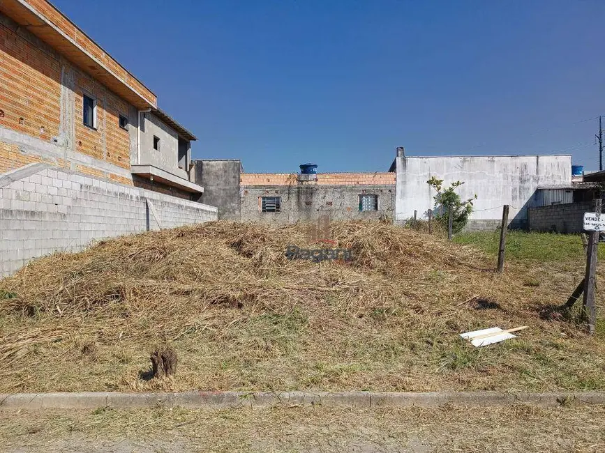 Foto 1 de Terreno / Lote à venda, 215m2 em Caminho Novo, Palhoca - SC