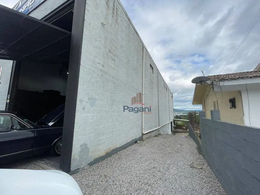Foto 2 de Armazém / Galpão para alugar, 420m2 em Distrito Industrial, Sao Jose - SC