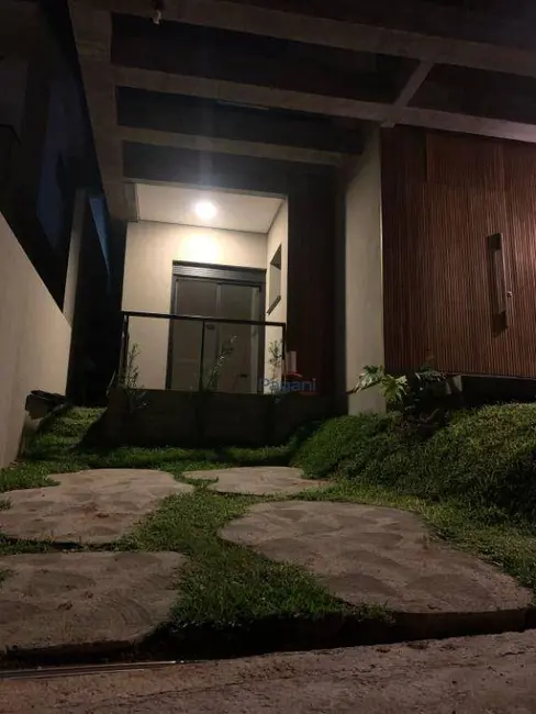 Foto 5 de Casa com 3 quartos à venda, 202m2 em Centro, Garopaba - SC