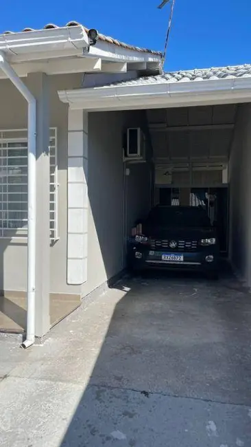 Foto 3 de Casa com 2 quartos à venda, 200m2 em Bela Vista, Palhoca - SC