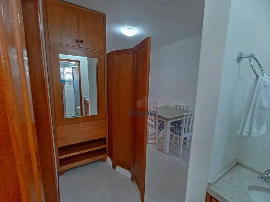 Foto 3 de Apartamento com 2 quartos para alugar, 59m2 em Barra do Aririú, Palhoca - SC
