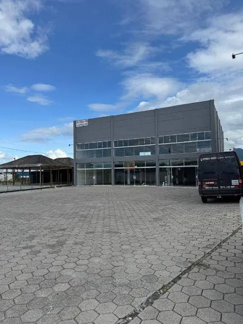 Foto 1 de Armazém / Galpão para alugar, 740m2 em Rio Grande, Palhoca - SC