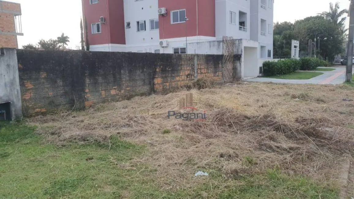 Foto 2 de Terreno / Lote à venda, 410m2 em Barra do Aririú, Palhoca - SC