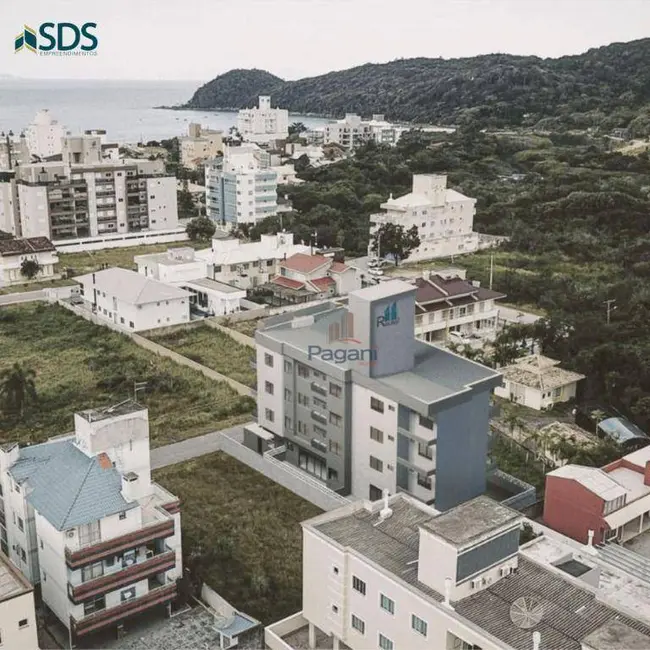 Foto 2 de Apartamento com 2 quartos à venda, 69m2 em Governador Celso Ramos - SC