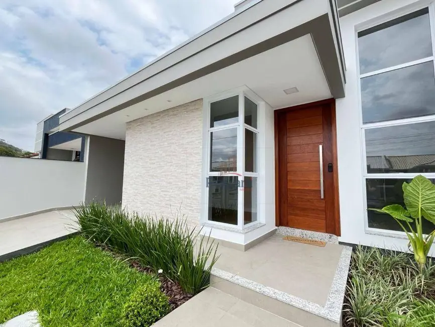 Foto 2 de Casa com 3 quartos à venda, 200m2 em Caminho Novo, Palhoca - SC