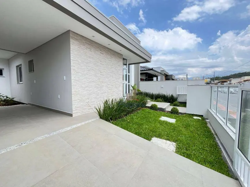 Foto 4 de Casa com 3 quartos à venda, 200m2 em Caminho Novo, Palhoca - SC