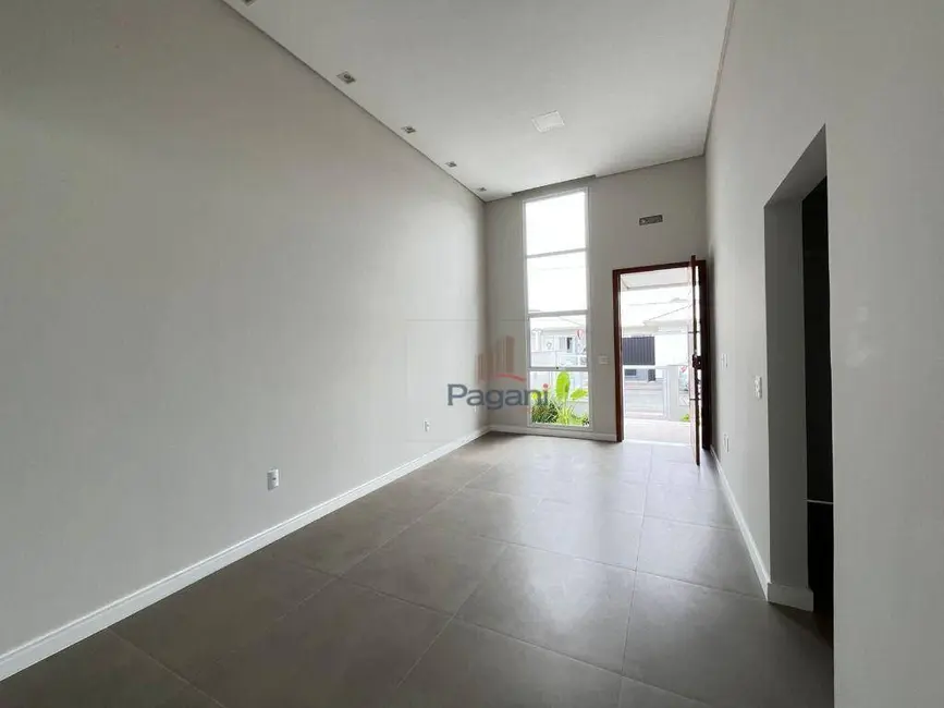 Foto 9 de Casa com 3 quartos à venda, 200m2 em Caminho Novo, Palhoca - SC