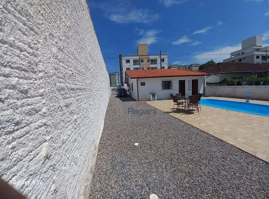 Foto 4 de Casa com 2 quartos à venda, 456m2 em Barra do Aririú, Palhoca - SC